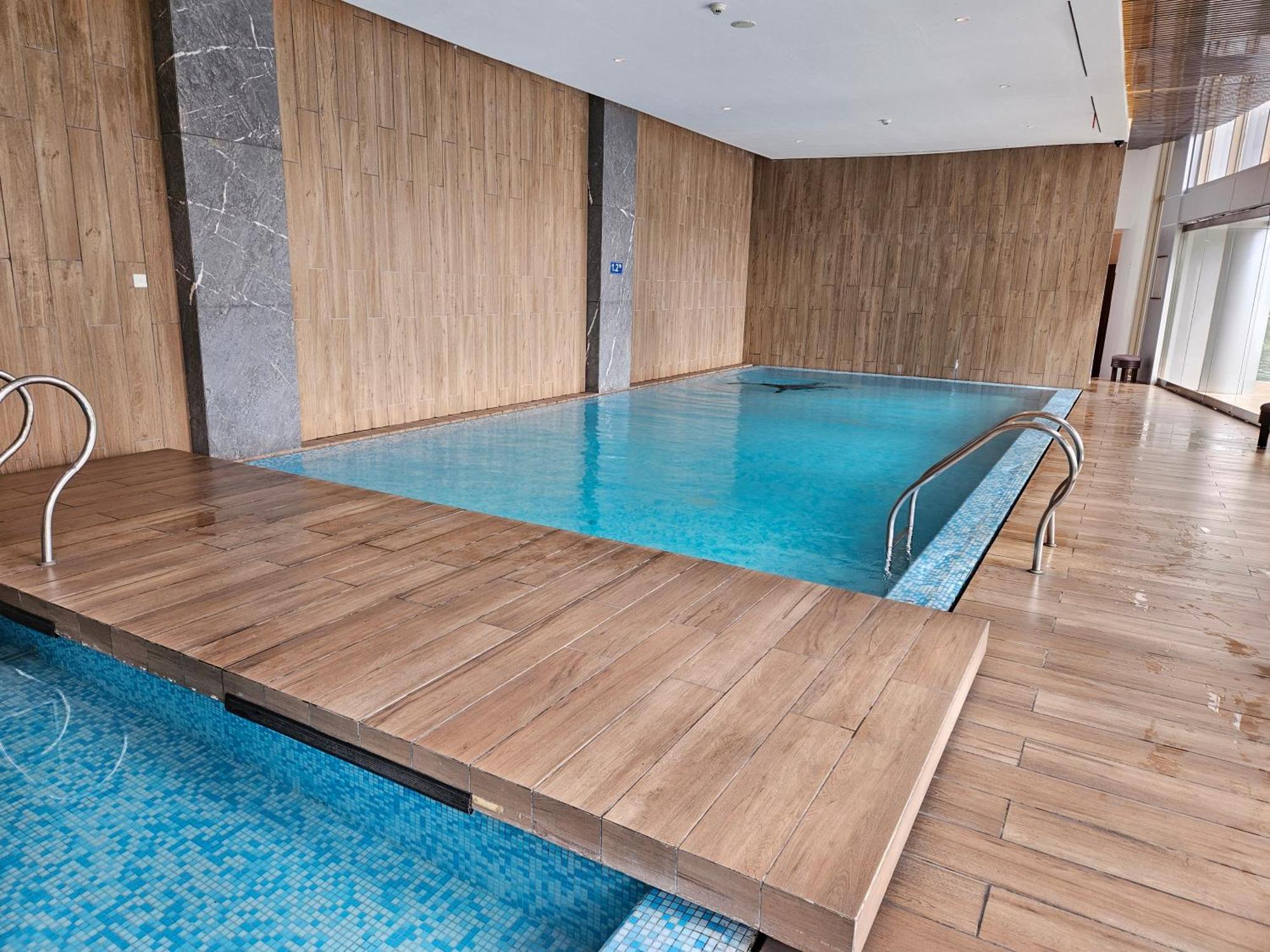 3Br Flat In Taman Anggrek Residence Джакарта Экстерьер фото